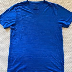 Men's Large V-Neck Shirt